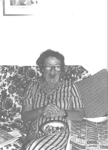 laughingmom1.jpg