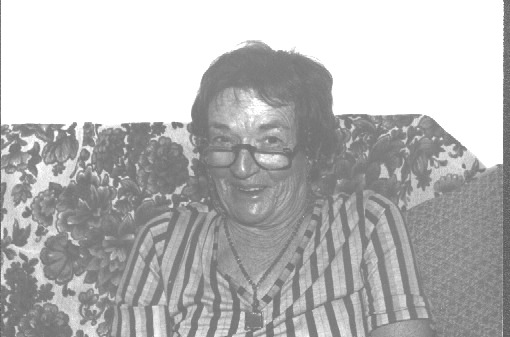 laughingmom2.jpg