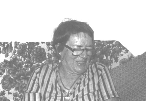 laughingmom3a.jpg